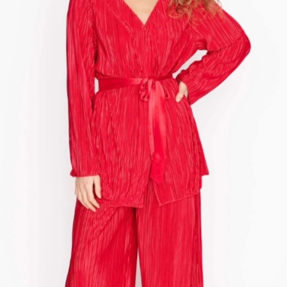 Smash and Tess - Tasia Set in Festive Red - Picture 4 of 4